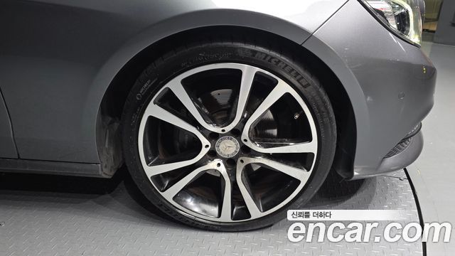 Mercedes-Benz E-Class E220 Bluetec Avantgarde Sport