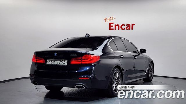 BMW 5-Series 530i M Sport Package Plus