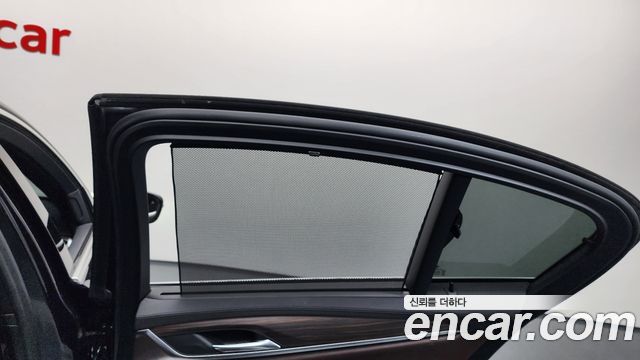 BMW 5-Series 530i M Sport Package Plus