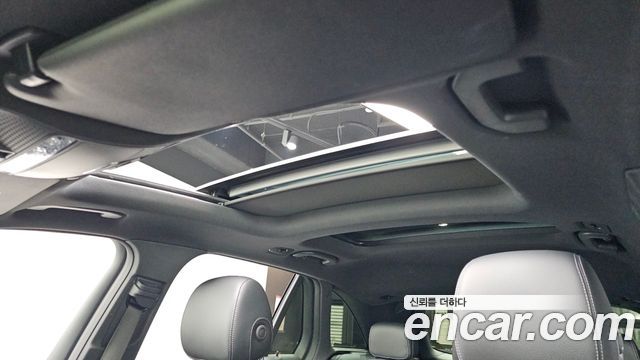 Mercedes-Benz GLC-Class GLC300e 4MATIC