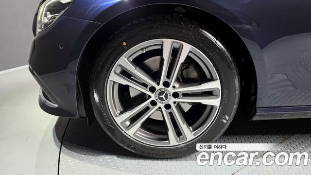 Mercedes-Benz E-Class E250 Avantgarde