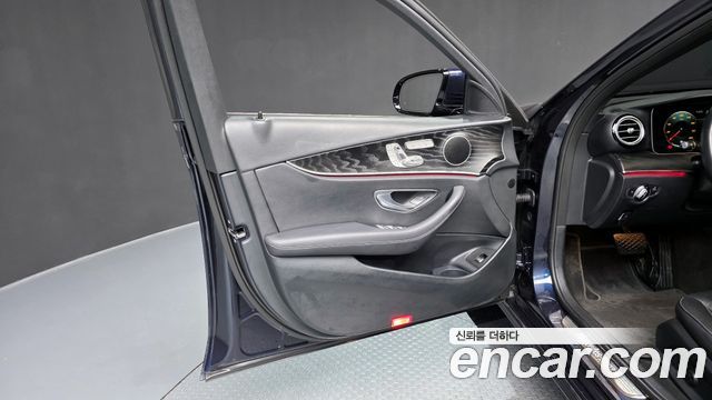 Mercedes-Benz E-Class E250 Avantgarde