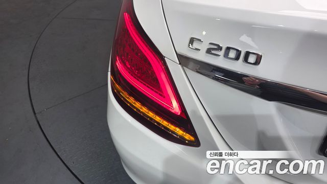 Mercedes-Benz C-Class C200