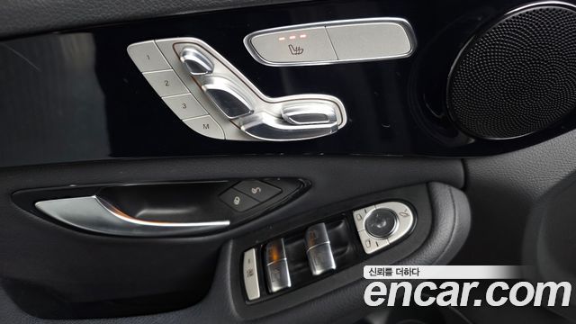 Mercedes-Benz C-Class C200