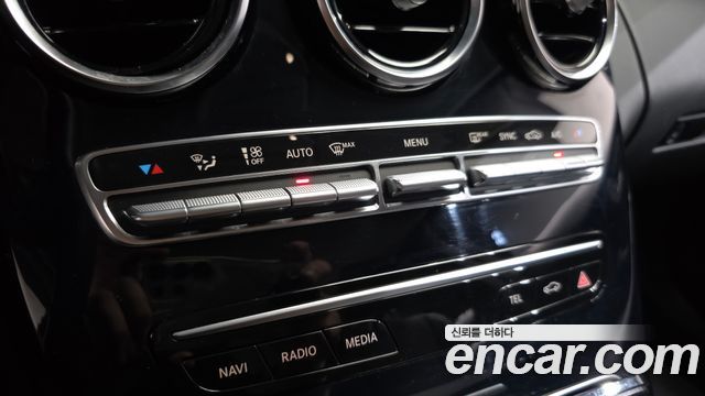 Mercedes-Benz C-Class C200