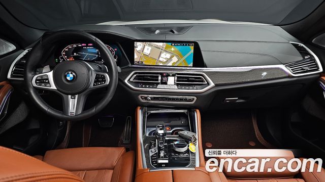 BMW X6 M50i