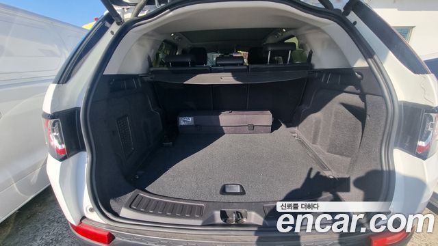 Land Rover Discovery Sport 2.0 TD4 SE