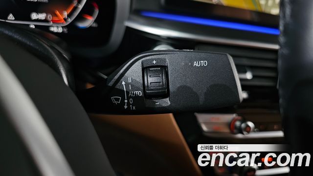 BMW 5-Series 520i M Sport