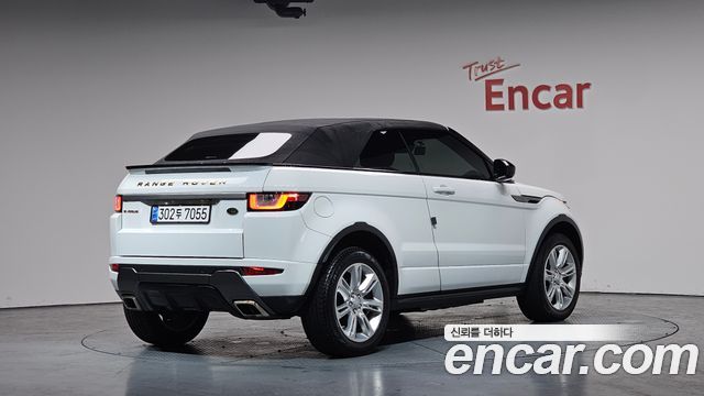 Land Rover Range Rover Evoque 2.0 TD4 SE Dynamic Convertible