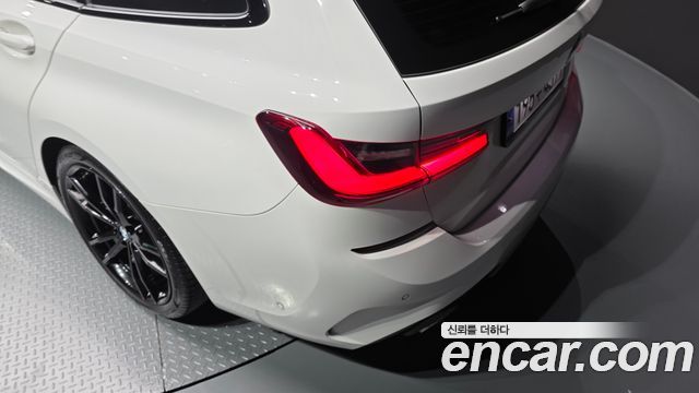BMW 3-Series 320d Touring M Sport