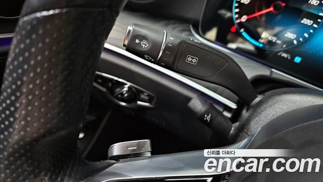 Mercedes-Benz E-Class E220d 4MATIC AMG Line