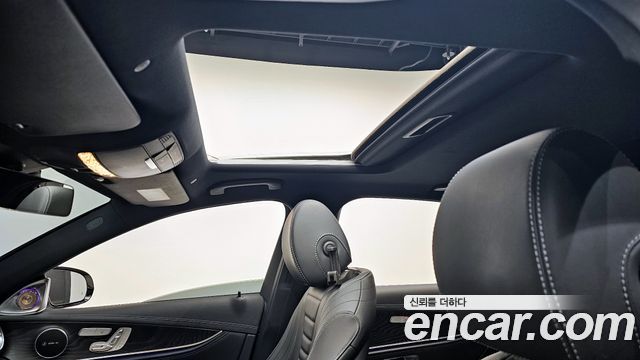 Mercedes-Benz E-Class E220d 4MATIC AMG Line