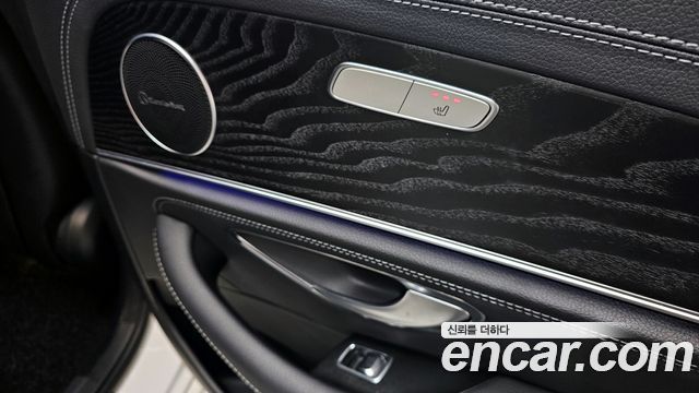 Mercedes-Benz E-Class E220d 4MATIC AMG Line
