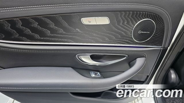 Mercedes-Benz E-Class E220d 4MATIC AMG Line
