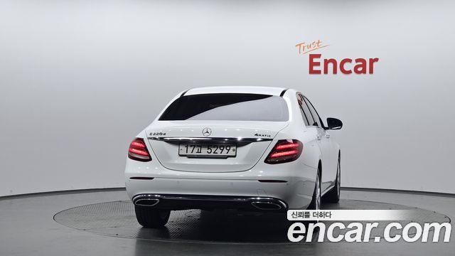 Mercedes-Benz E-Class E220d Avantgarde