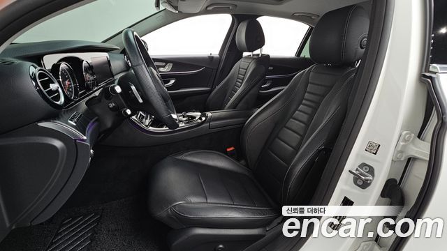 Mercedes-Benz E-Class E220d Avantgarde