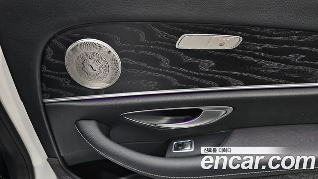 Mercedes-Benz E-Class E220d Avantgarde