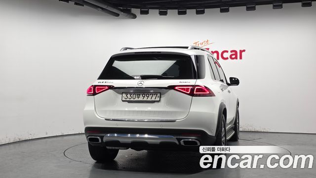 Mercedes-Benz GLE-Class GLE300d 4MATIC