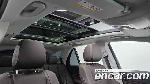 Mercedes-Benz GLE-Class GLE300d 4MATIC