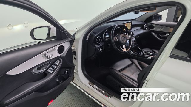 Mercedes-Benz C-Class C220 d Avantgarde