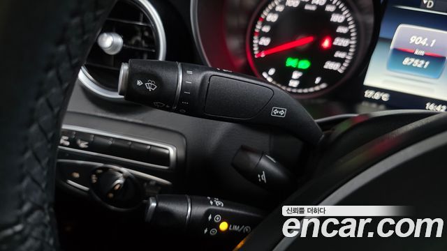 Mercedes-Benz C-Class C220 d Avantgarde