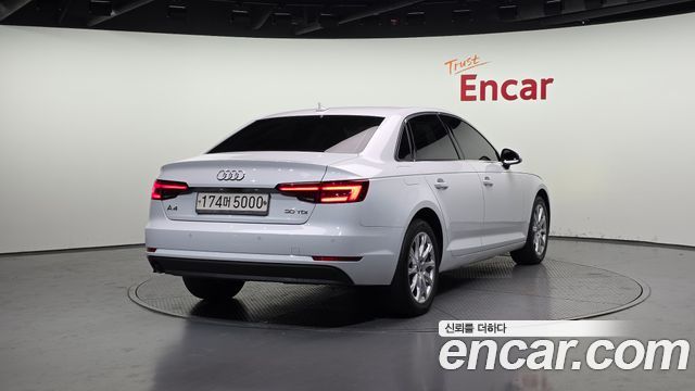 Audi A4 30 TDI