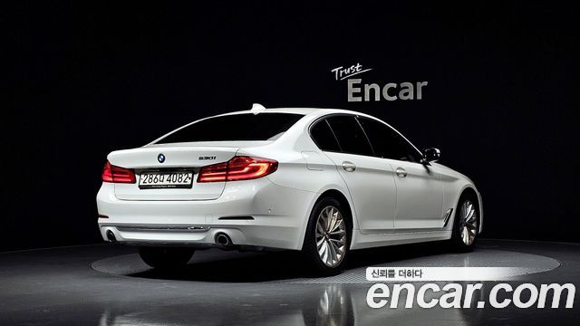 BMW 5-Series 530i Luxury Plus