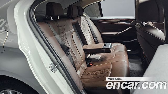 BMW 5-Series 530i Luxury Plus