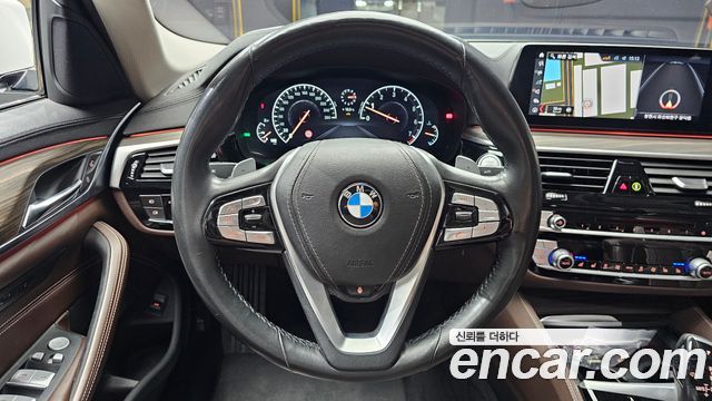 BMW 5-Series 530i Luxury Plus