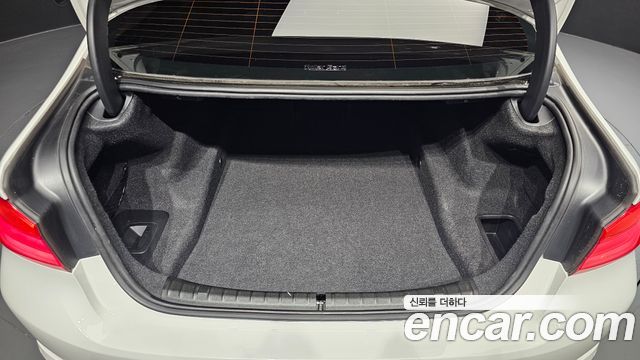 BMW 5-Series 530i Luxury Plus