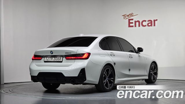 BMW 3-Series 320i M Sport