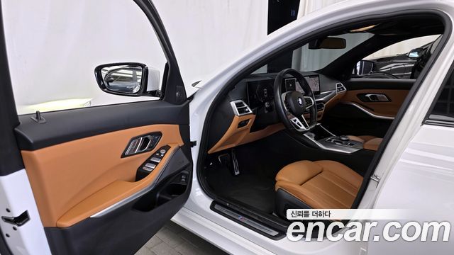 BMW 3-Series 320i M Sport