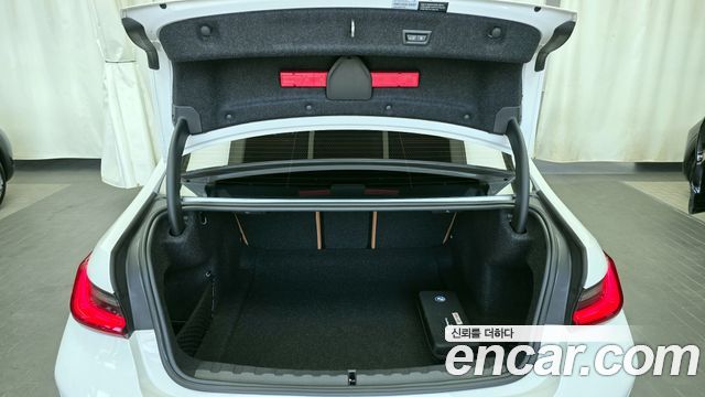 BMW 3-Series 320i M Sport