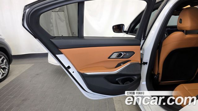 BMW 3-Series 320i M Sport