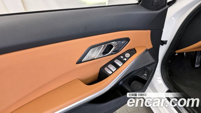 BMW 3-Series 320i M Sport