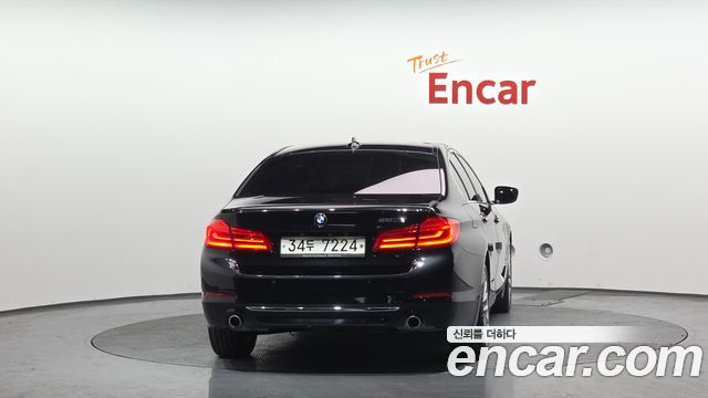 BMW 5-Series 520d Luxury Special Edition