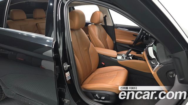 BMW 5-Series 520d Luxury Special Edition