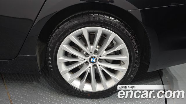 BMW 5-Series 520d Luxury Special Edition