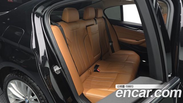 BMW 5-Series 520d Luxury Special Edition