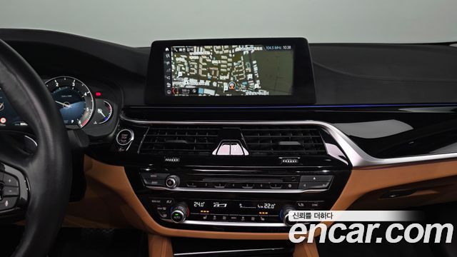 BMW 5-Series 520d Luxury Special Edition