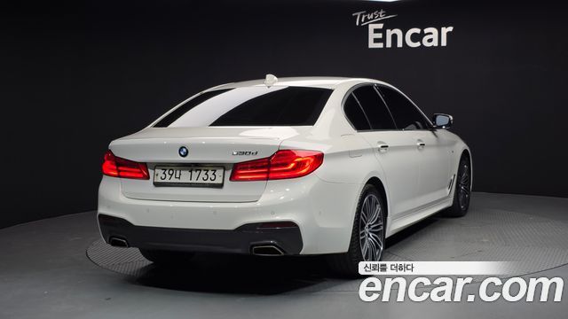 BMW 5-Series 530d M Sport Package