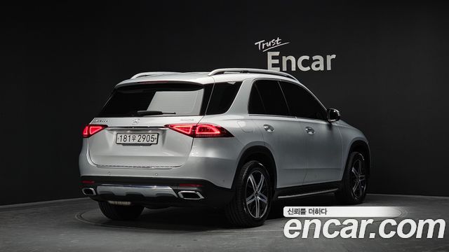 Mercedes-Benz GLE-Class GLE300d 4MATIC
