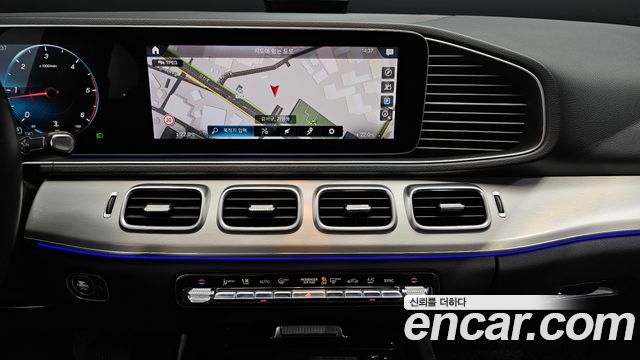 Mercedes-Benz GLE-Class GLE300d 4MATIC