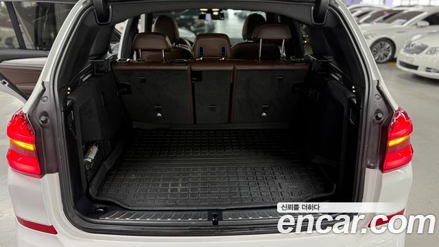 BMW X3 xDrive 20i M sports Online Exclusive Edition