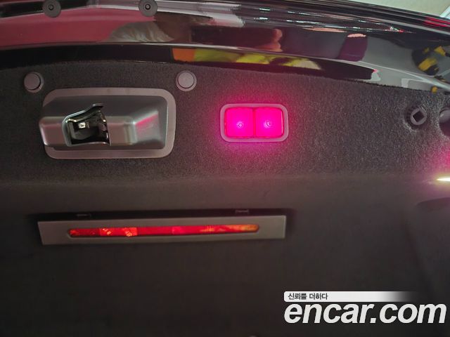 Mercedes-Benz S-Class S560eL