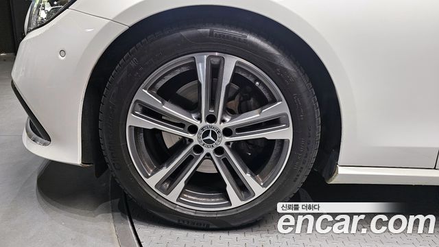 Mercedes-Benz E-Class E250 Avantgarde