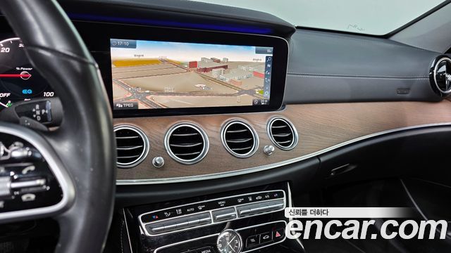 Mercedes-Benz E-Class E300e Exclusive