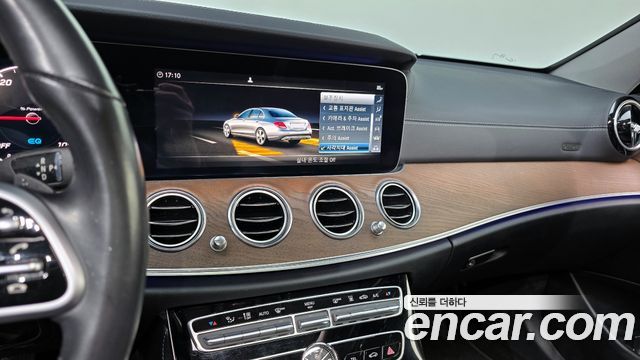 Mercedes-Benz E-Class E300e Exclusive