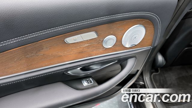 Mercedes-Benz E-Class E300e Exclusive