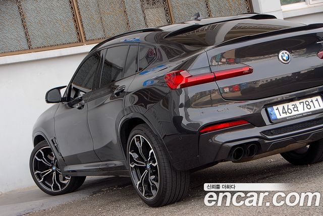 BMW X4M 3.0 Competition Carbon Package